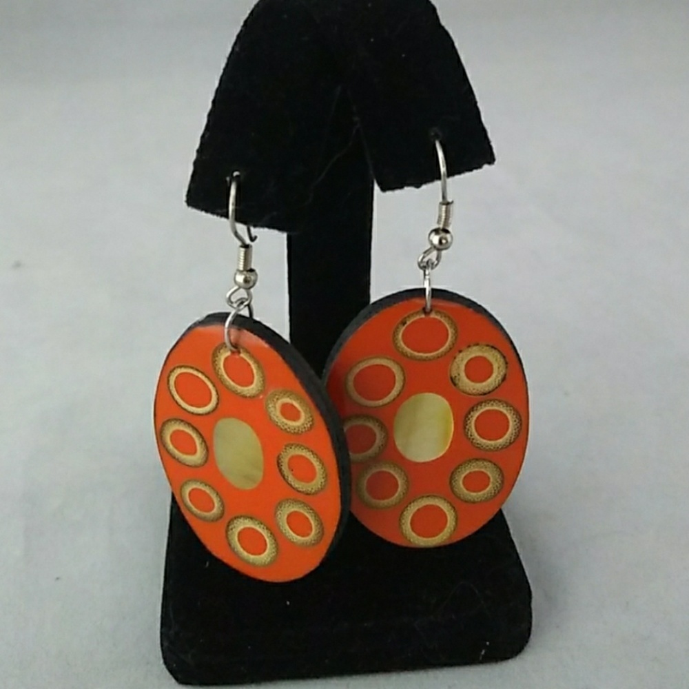 VINTAGE Unique Orange Discs w Mother of Pearl Inlay **WKEND SALE PRICE** - Picture 2 of 8